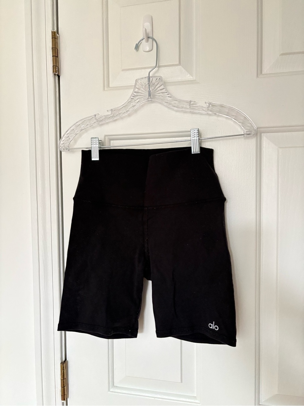 Alo Biker Shorts Size S.